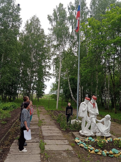 Открытие профильного лагеря дневного пребывания «Радуга».